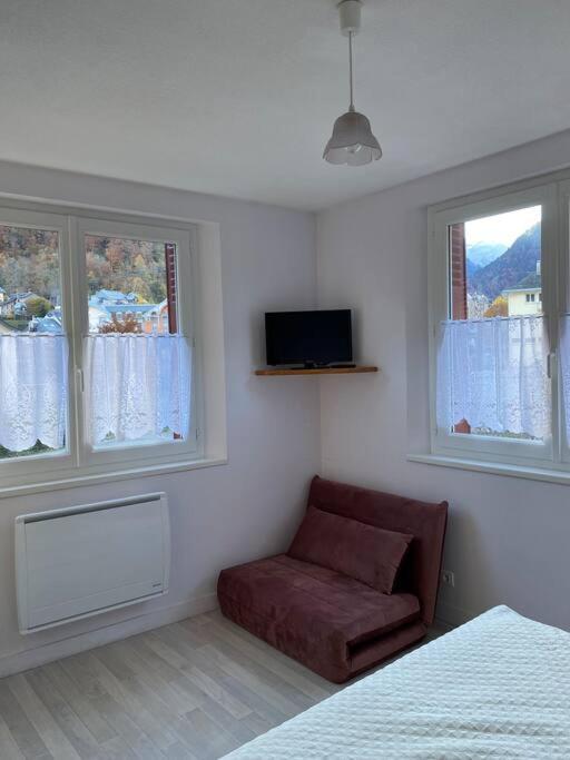 Appartement Au Centre Ville. كوتيريه المظهر الخارجي الصورة
